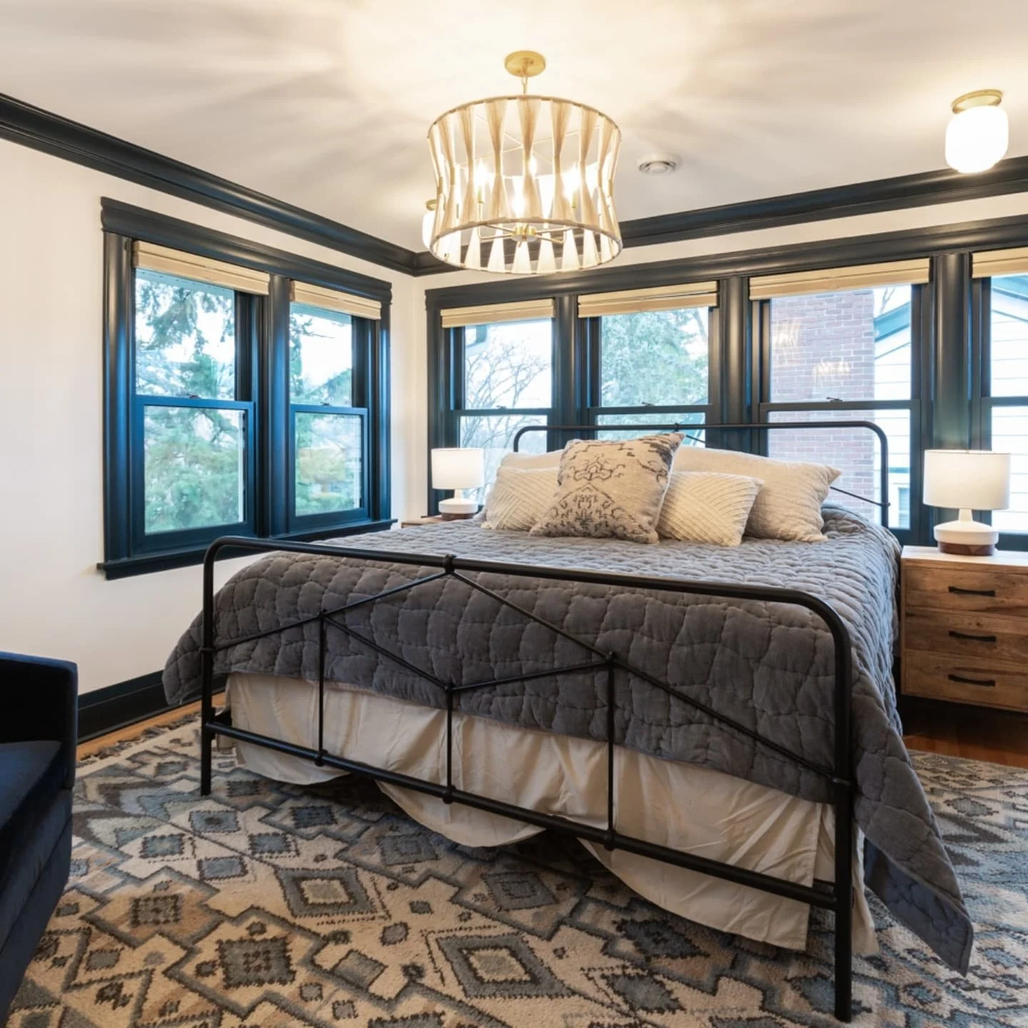 Historic charm meets modern function ✨️ We converted the sunroom into the bedroom and carved out an ensuite from the original layout to give this 1919 home its first true owner’s suite.
I designed this space while @quartersawndesignbuild and t