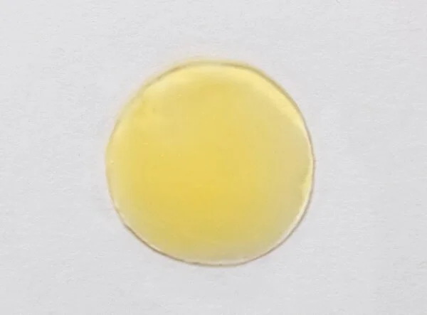 VitaminC_GreenTea_Serum_Smear-600x443.jpg