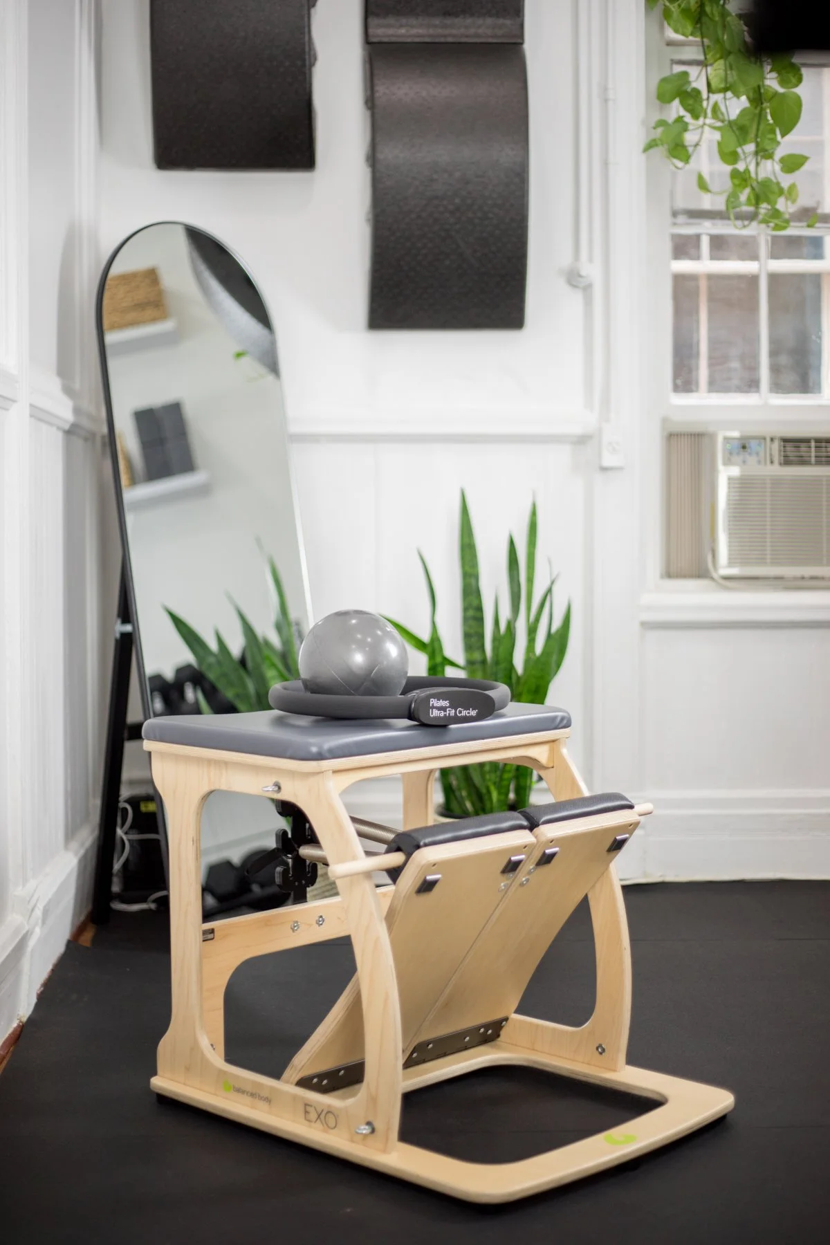 How to build your home studio