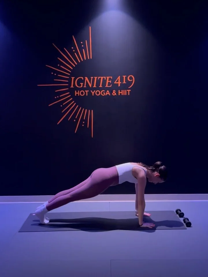 IGNITE AT HOME
Your new monthly obsession 🔥

One video. Each month.
A quick 15-minute burn whenever you need it. Perfect for busy days, travel days, or when you just want a little extra movement. Grab your mat, an optional set of weights, and turn o