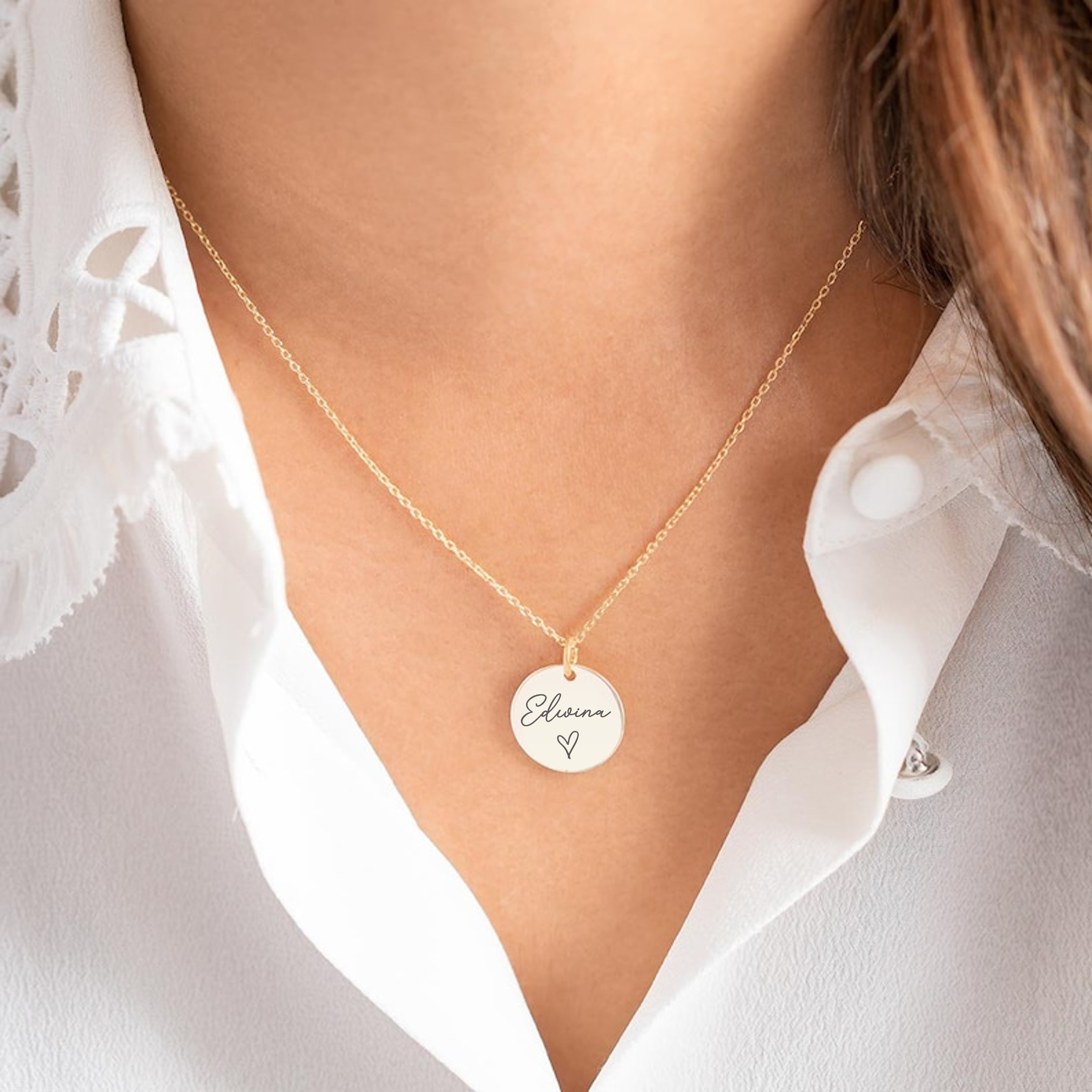 Elegant engraved round necklace close-up
