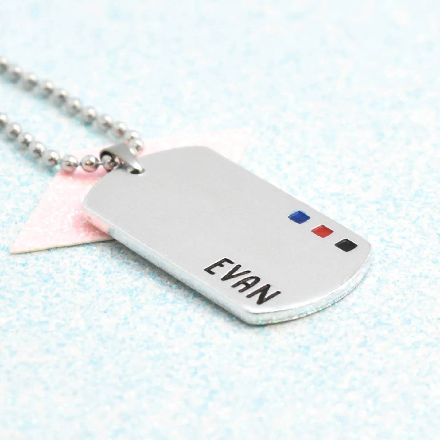 Customisable polyamory necklace with engraved name