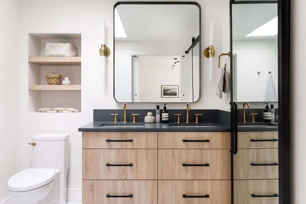 WeThreeDesign_EastFoothills_Bathrooms_018.jpg