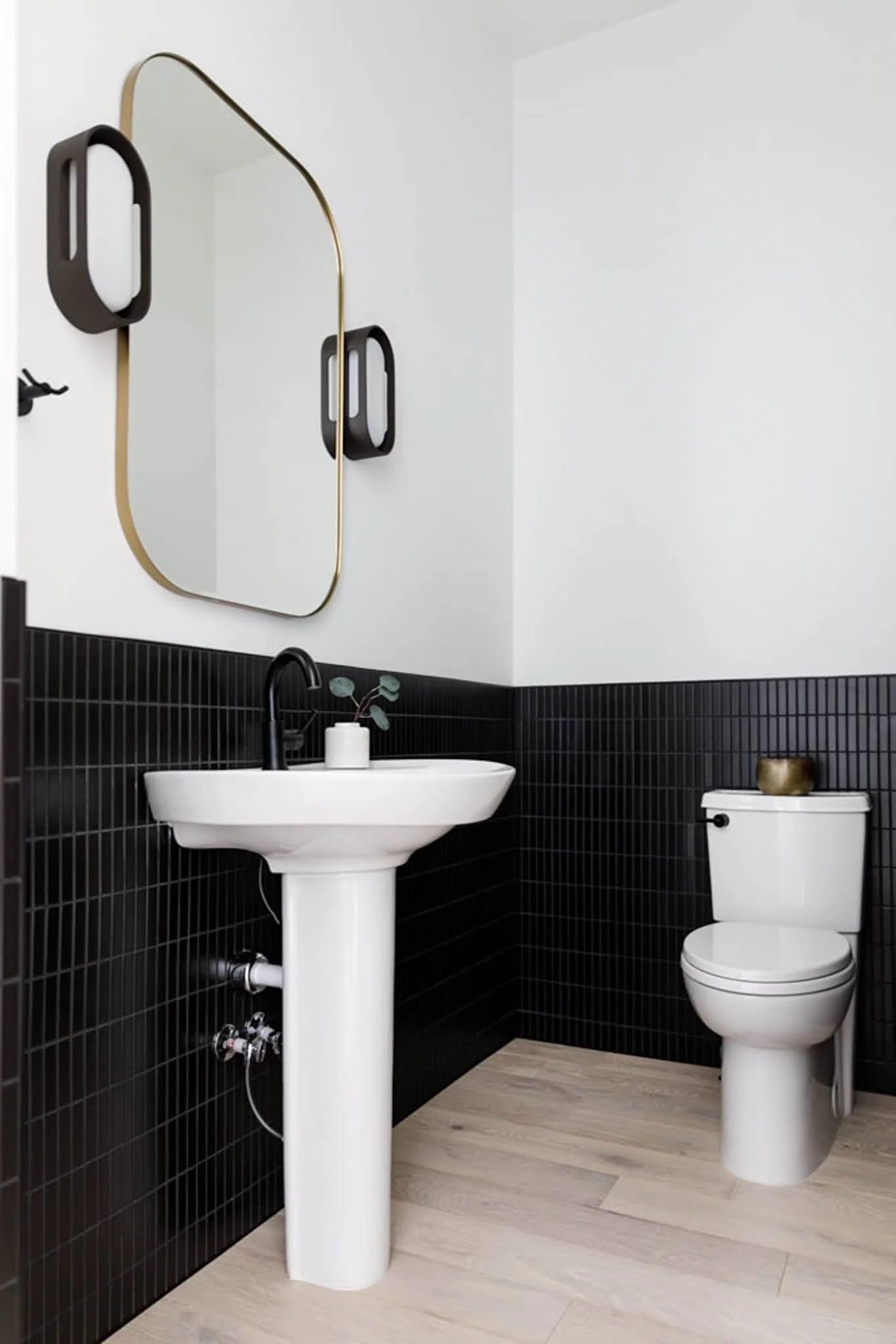 WeThreeDesign_EastEndHome_030.jpg