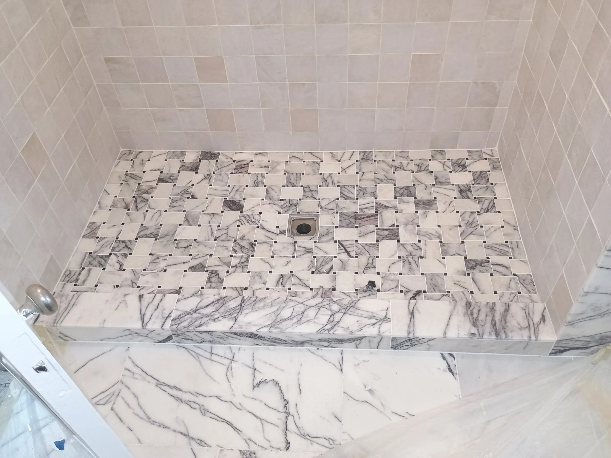 2204406478496192897 2.JPG