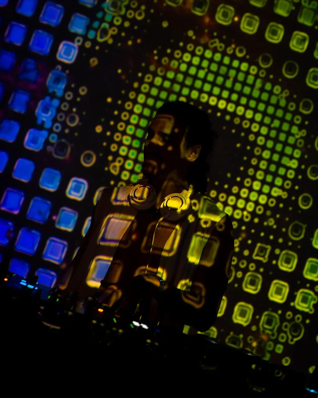 celestialrecap_north-star-productions-celestial-sessions-dj-projection-art.webp