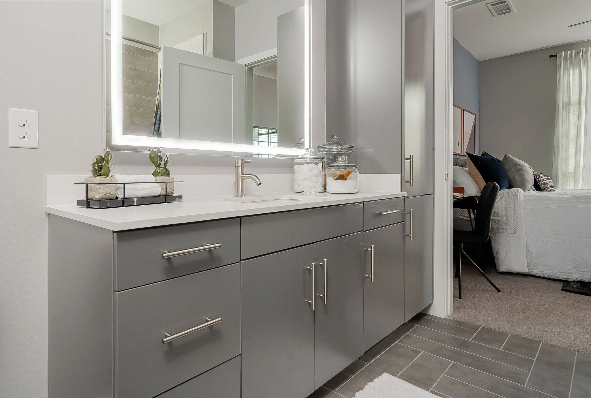 Corso-Steel-Grey-bathroom.jpg