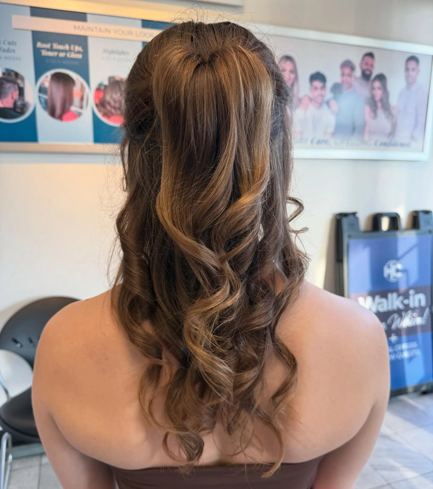 serviced my first client for her graduation ball today! super super pretty half-up/half-down with curls :) 
used:
@bioionic 1&rdquo; curling iron
@amika @amikapro the wizard detangling spray 
@redkenpro @redken brushable hairspray and 22 thermal spra