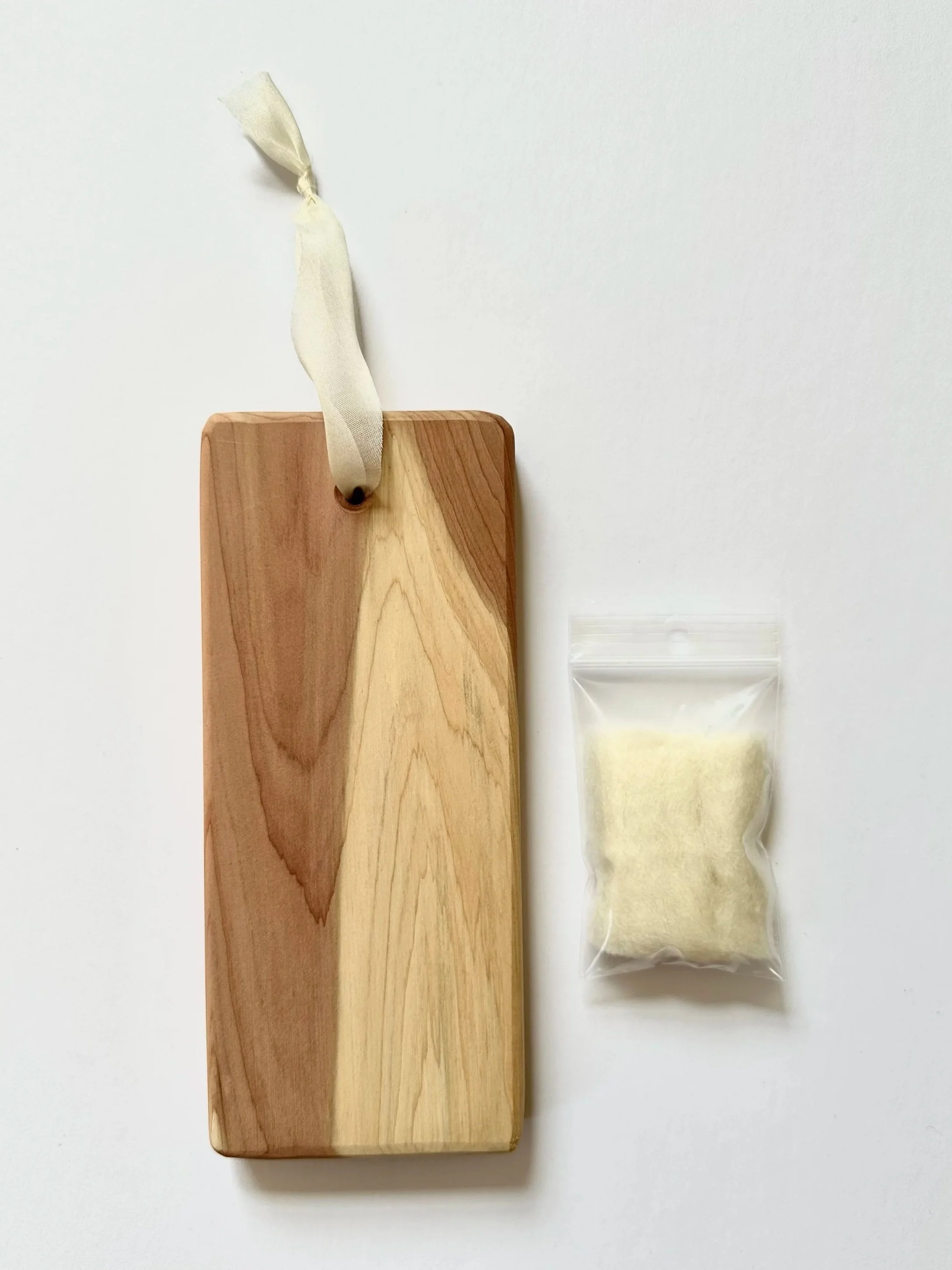 Cedar Block & Spare Fibers - Cream.jpg