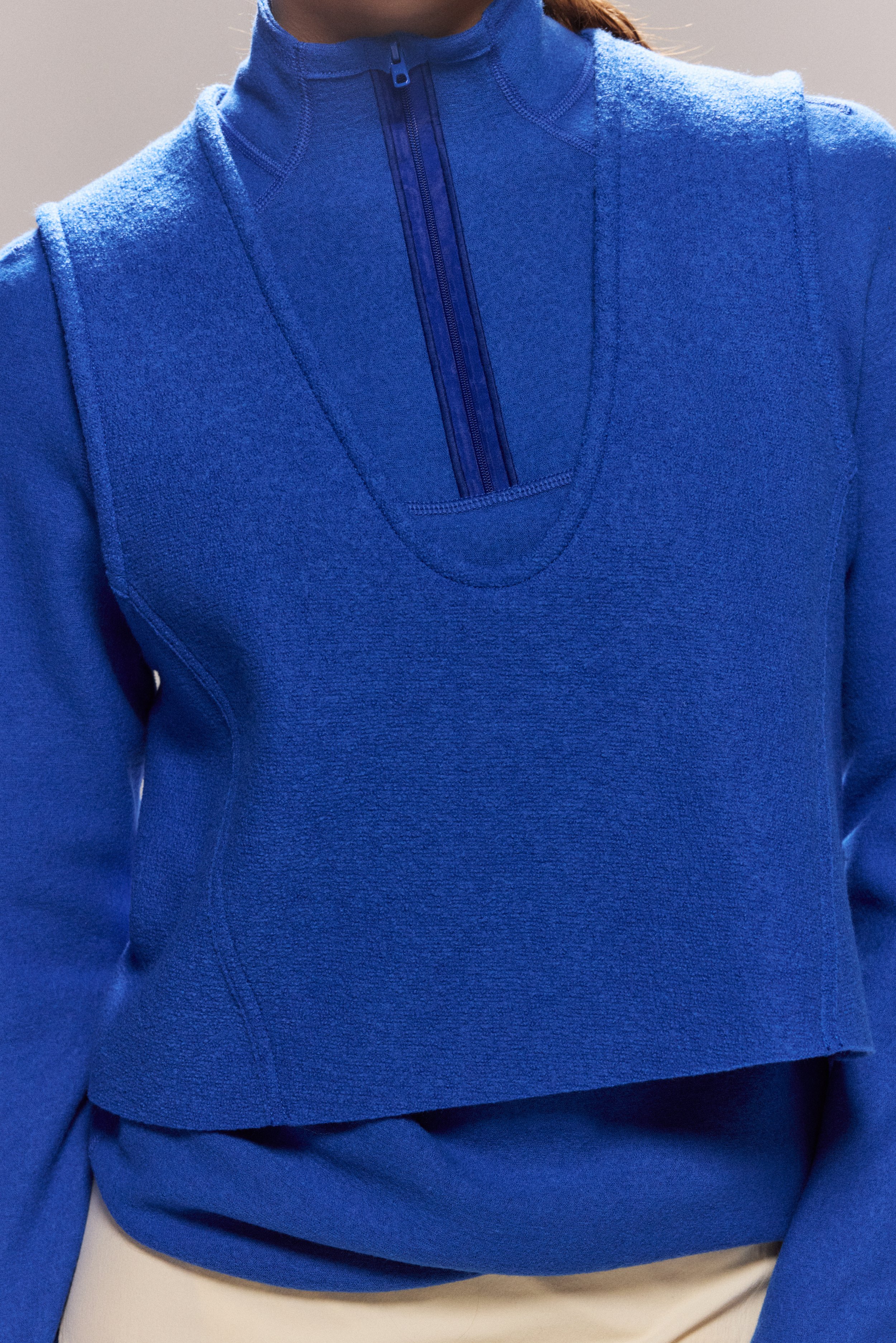 Mise en Scene Merino Layering Vest - Earth & Cobalt 5.jpg