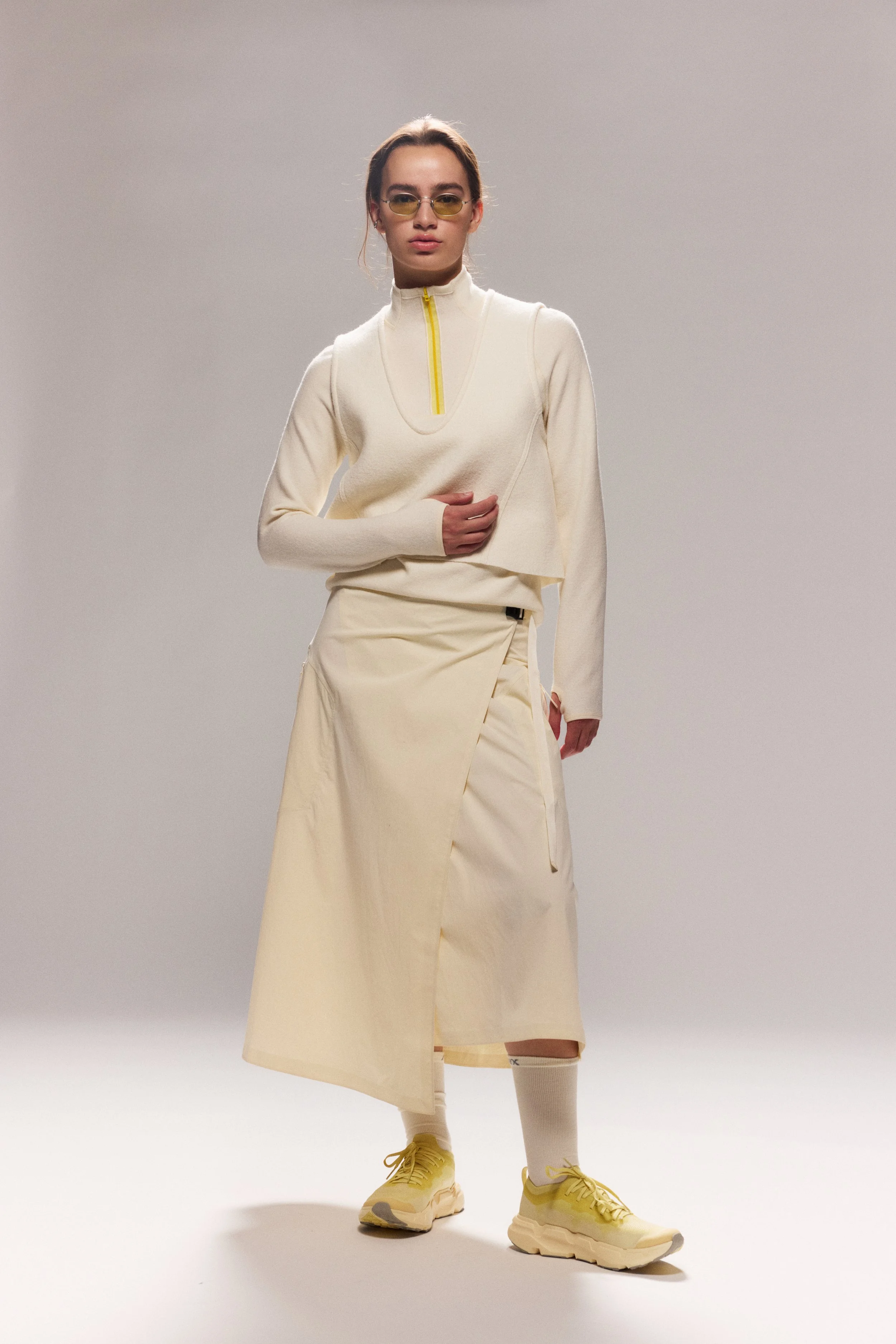 Mise en Scene Merino Layering Vest - Iris Sibirica 8.jpg