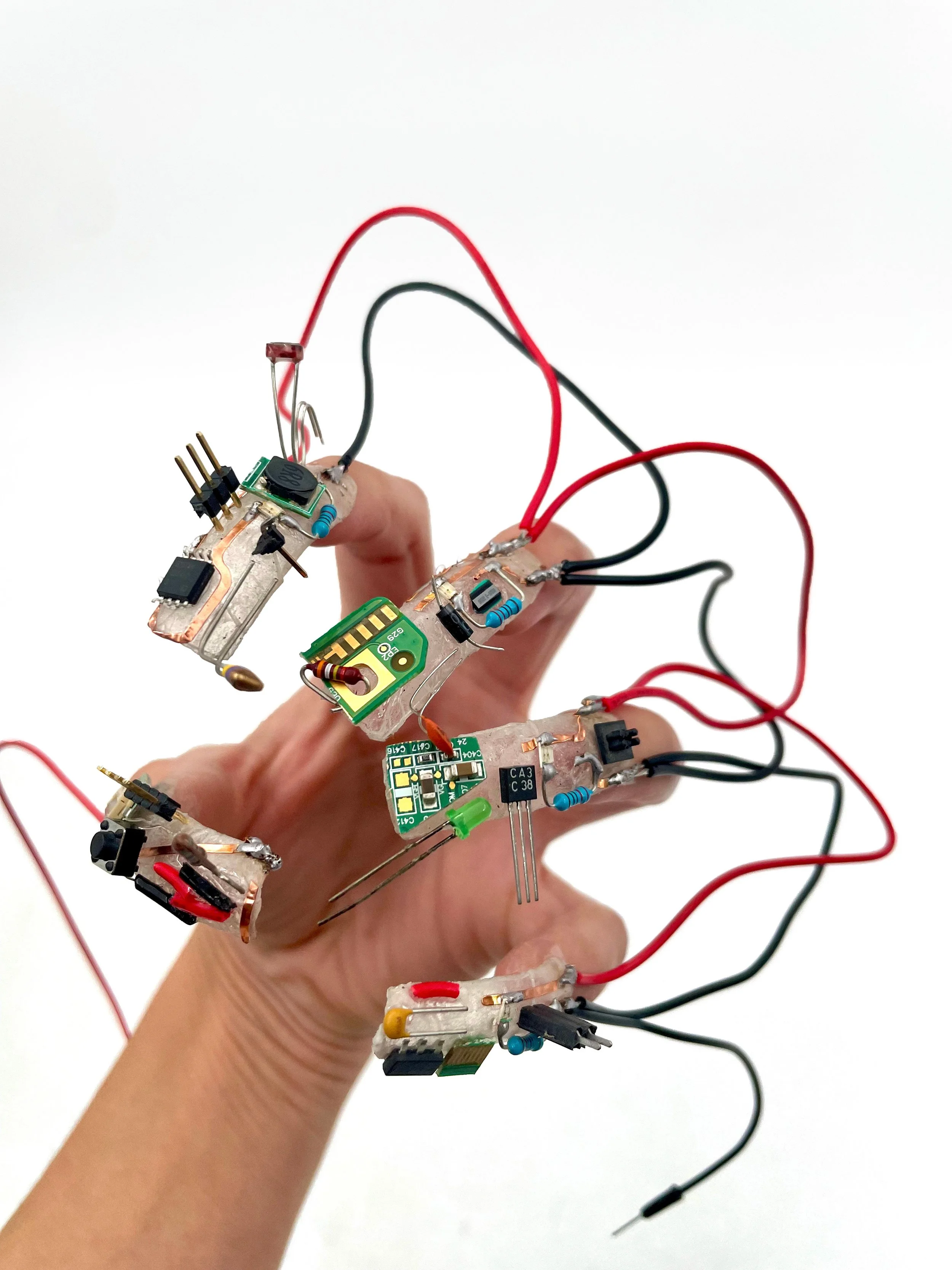 02_NailTech.jpg