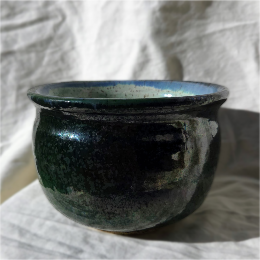 Bug Out Vase