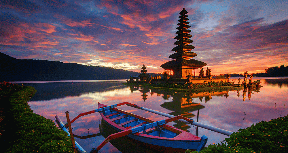 Bali With a Local - baliwithalocaltour.com.gif