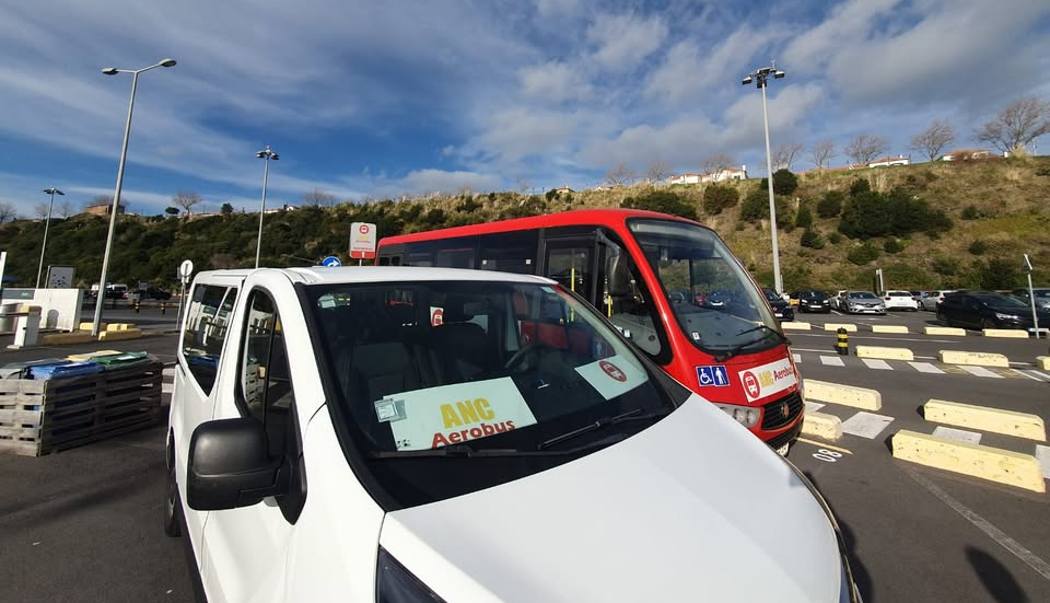 ANC AeroBus - serviço de transporte coletivo em Mini-Bus / airport shuttle service