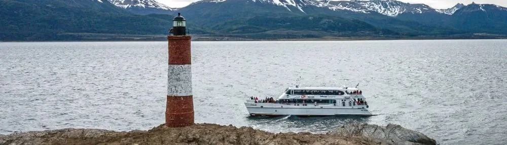 Tolkeyen Patagonia Turismo - Patagonia tours, excursions, and transfers across Ushuaia and Calafate