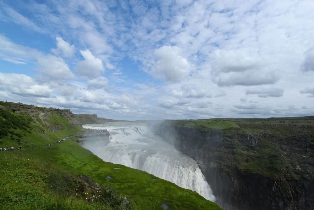 Local Driver Guide in Iceland