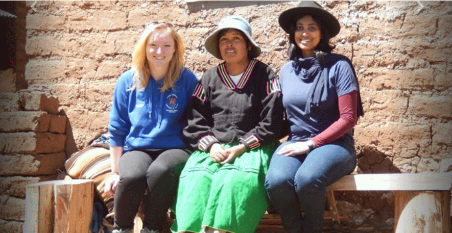 Titicaca Travel, Peru