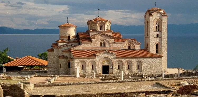 Skopje Airport Rides - professional airport transfers across the Balkans