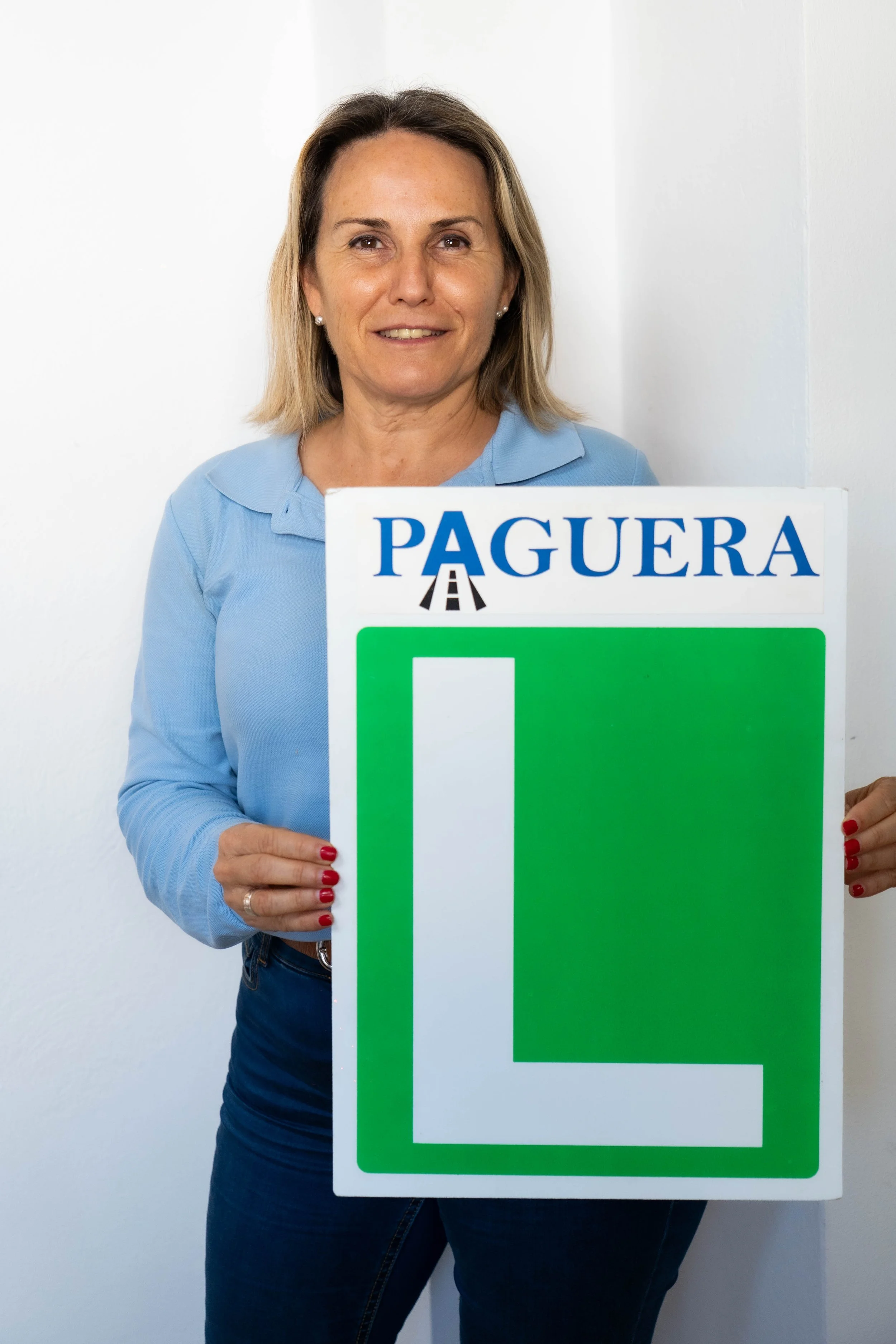 Fina Sánchez Cubillas - Dueña de la empresa, directora de las 3 sedes y profesora. 