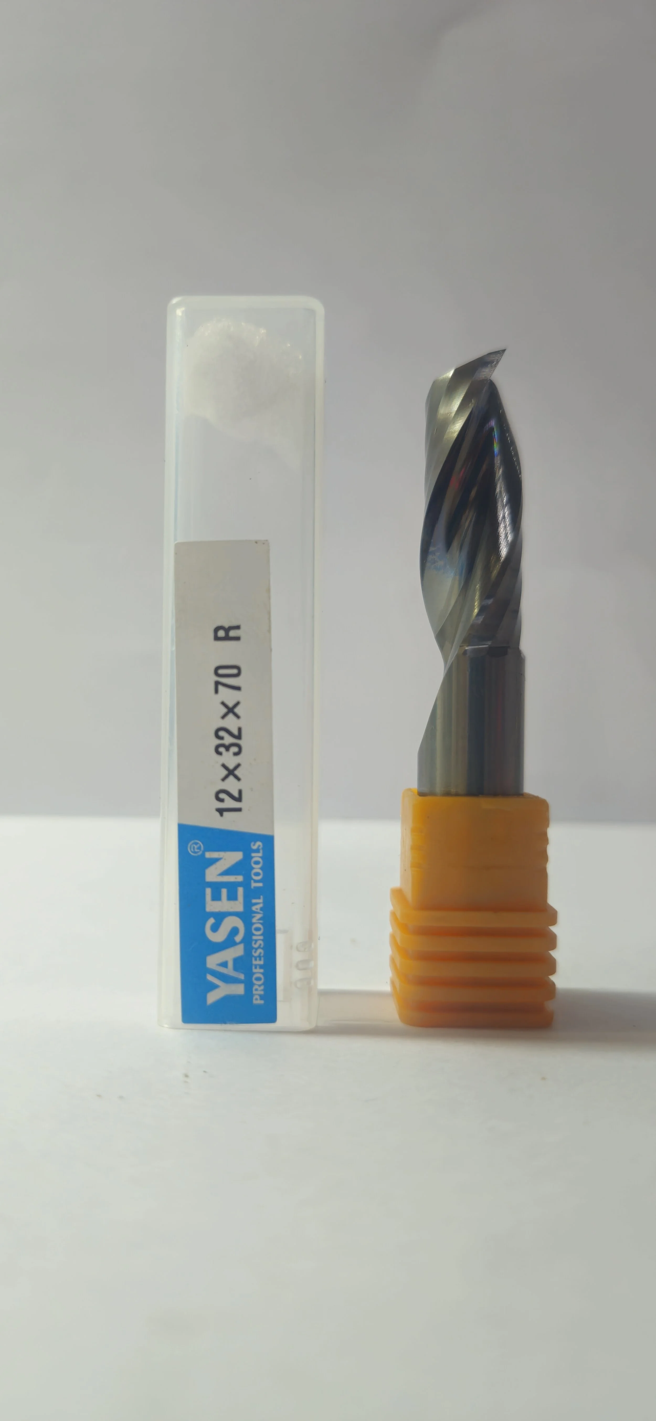 Up-Cut Bit – Ø12 FL32 TL70 (1 Flute)