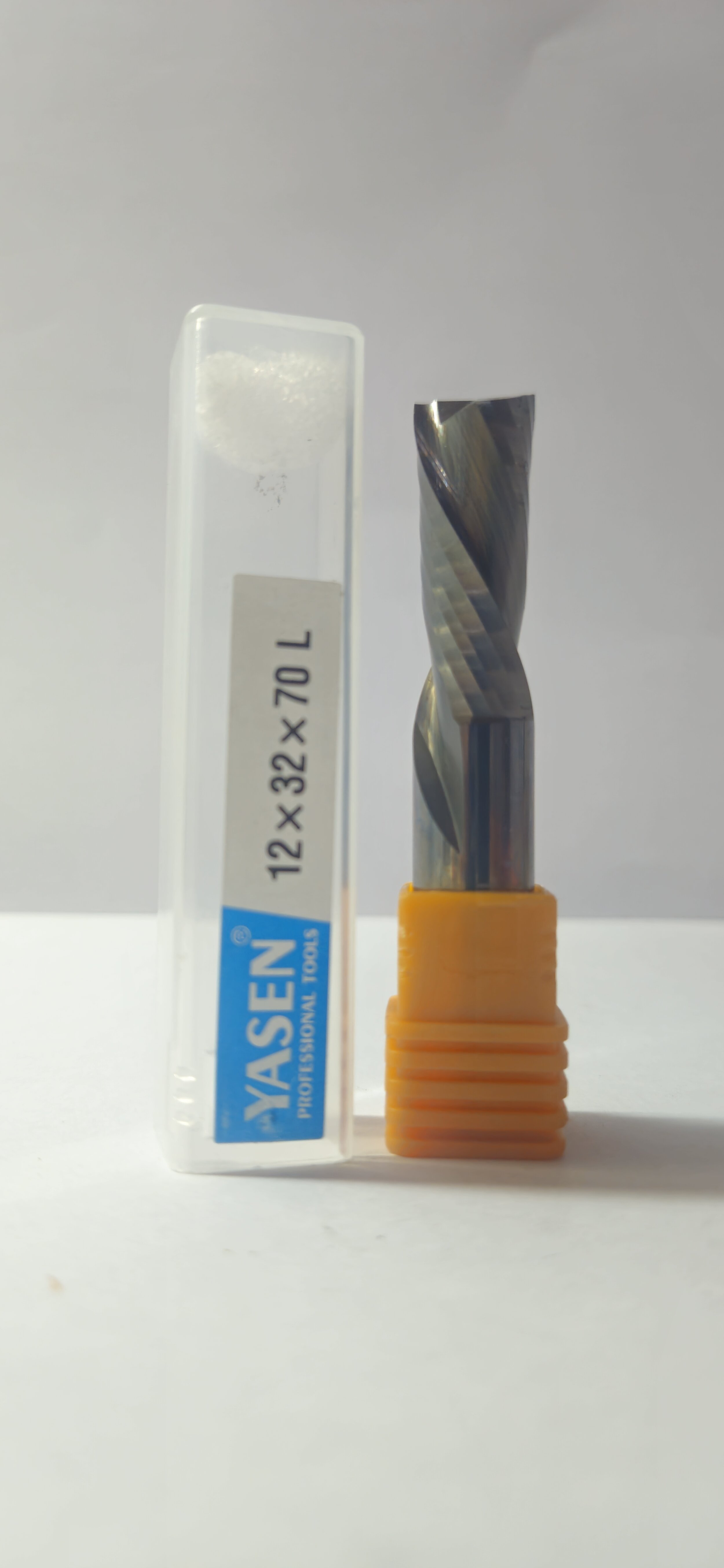 Double-Flute Down-Cut – Ø12 FL32 TL70