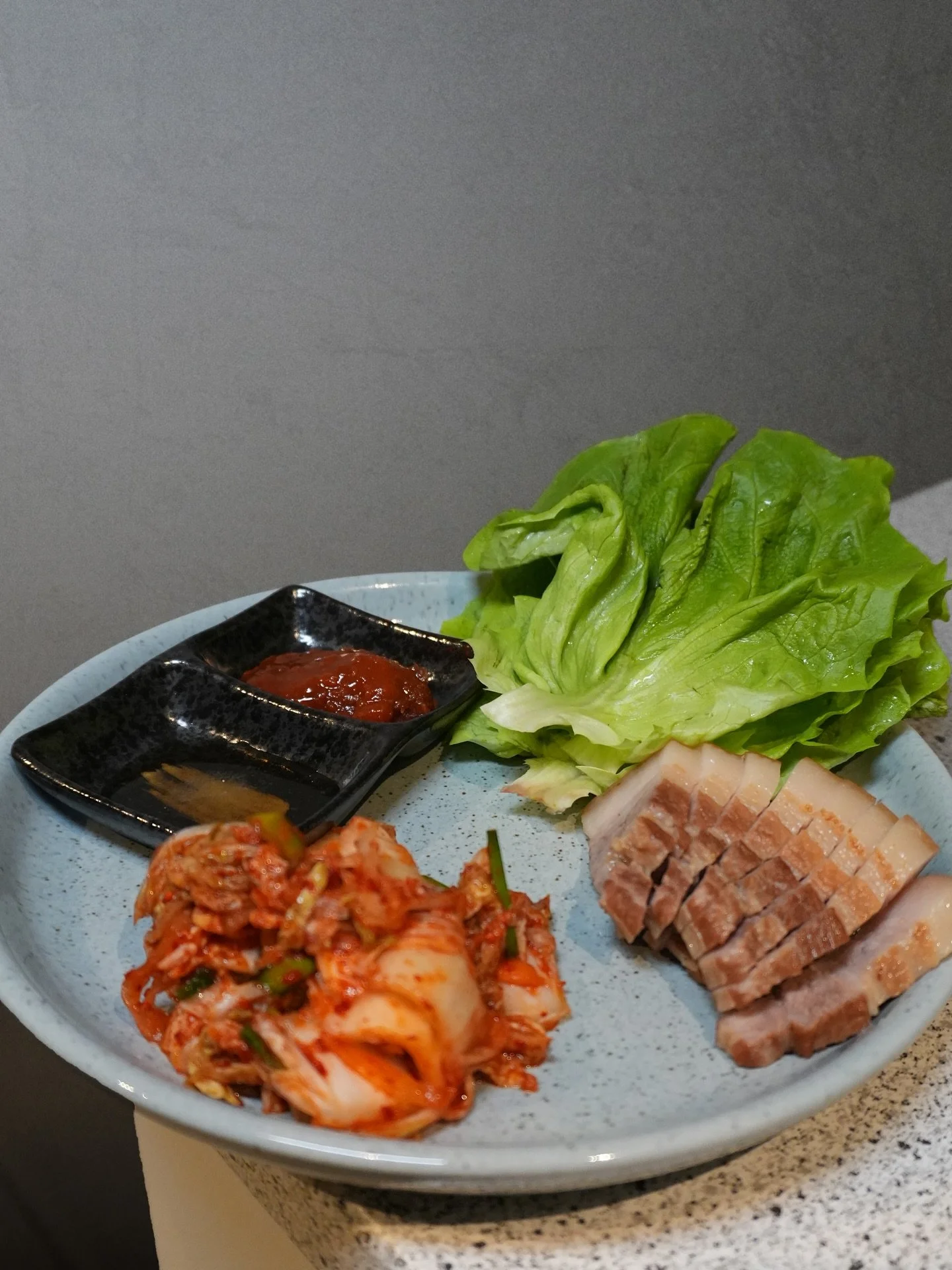 Bossam 🐷🇰🇷
Trust me, you need this in your life

#bossam #porkbelly #koreanfood #koreanfoods #koreanfoodlover #koreanfoodie #koreanfoodporn #koreanfoodrecipe #koreanfoodies #koreanfoodlovers #koreancuisine #koreaneats #dreamerstable #homecooking #