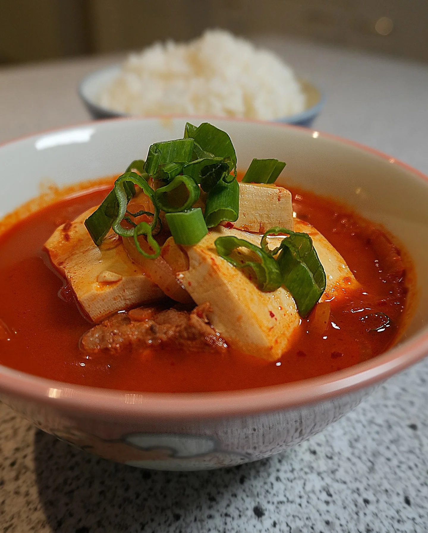 Kimchi jjigae 🍲🥬🇰🇷
Who else is craving this comforting dish?

#kimchi #kimchistew #kimchikimchi #kimchijigae #koreanfood #koreanfoods #koreanfoodlover #koreanfoodie #koreanfoodporn #koreanfoodrecipe #koreanfoodies #koreanfoodlovers #koreancuisine