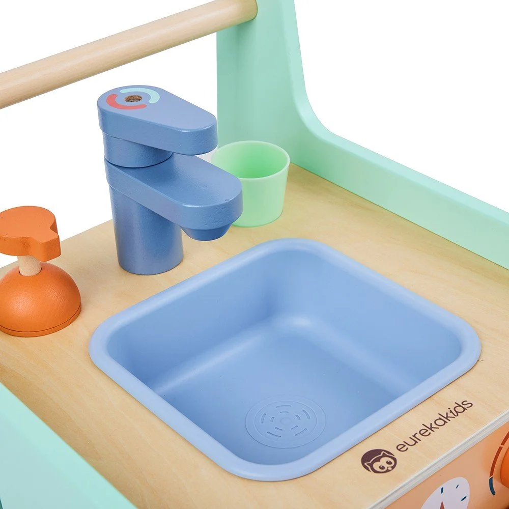 Studio Balzo_Little Chef Walker 8.jpg