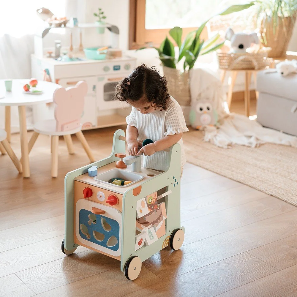 Studio Balzo_Little Chef Walker 2.jpg