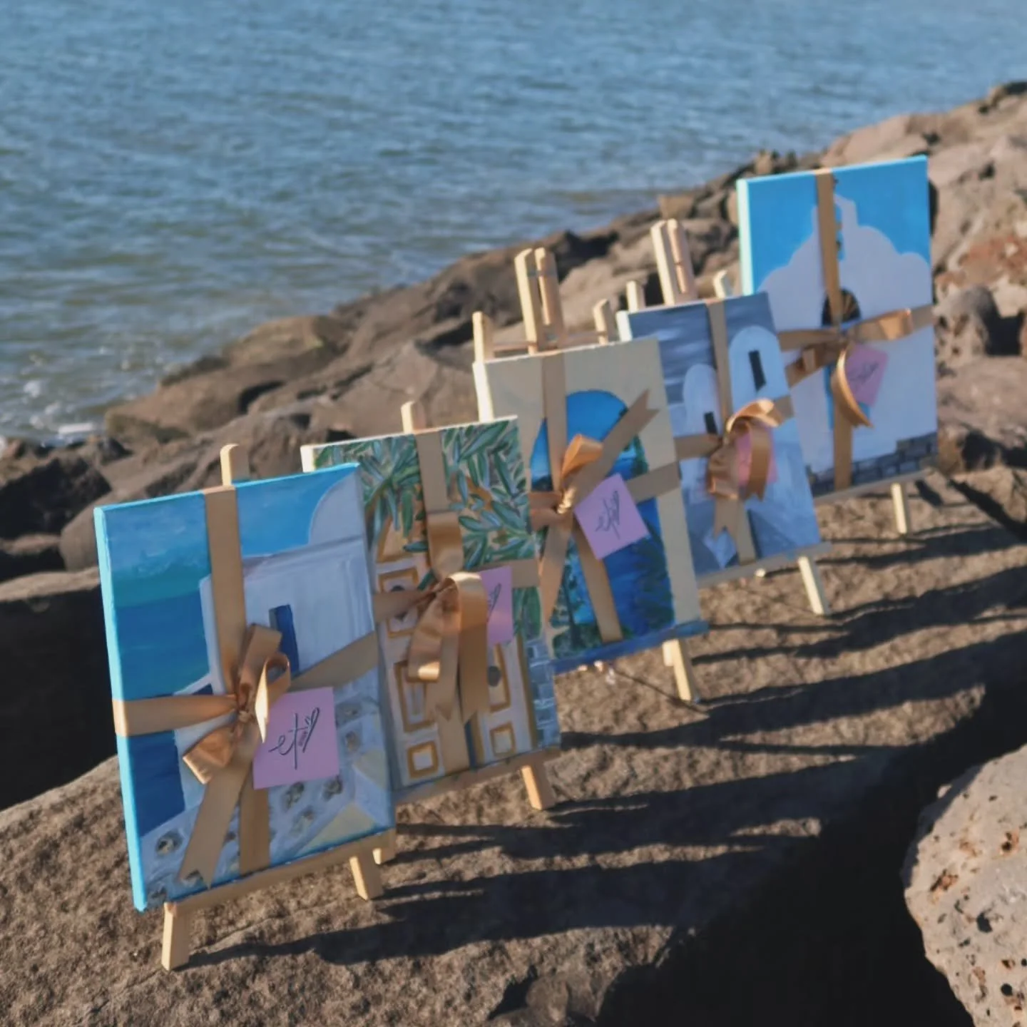 Art that moves the soul. ✨️🧿🎨
Original. Exclusive. Echoes of the Aegean.
Shop now at etdesign.au/shop

#etdesign #art #design #localartist #melbourne #agimapsixisstudio #paintedwithcare #artwithspirit #melbourneart #greekaustralians #melbourneartis