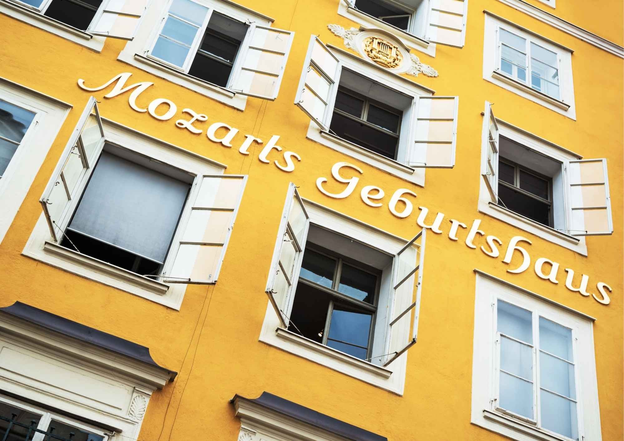 Mozart Salzburg Detail.jpg