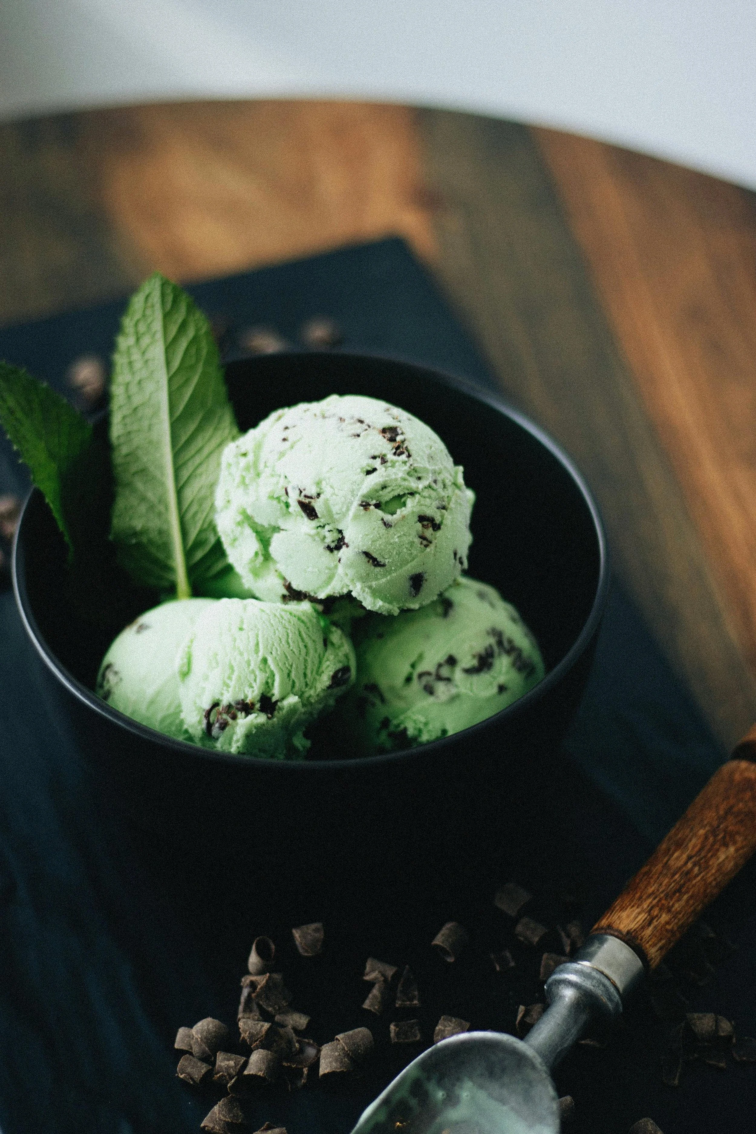 mint chocolate chip ice-cream