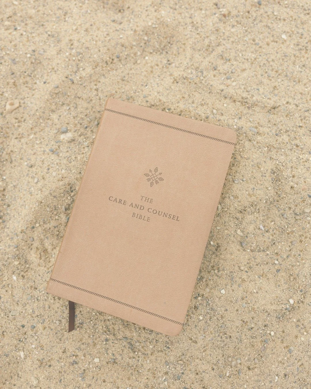 FIVE YEARS ALCOHOL FREE.
It's not something I shout from the rooftops, but it's something I quietly celebrate.  New Years always brings reflection for me.  In 2021, this was the season I decided to stop drinking alcohol.  For  a long time before that