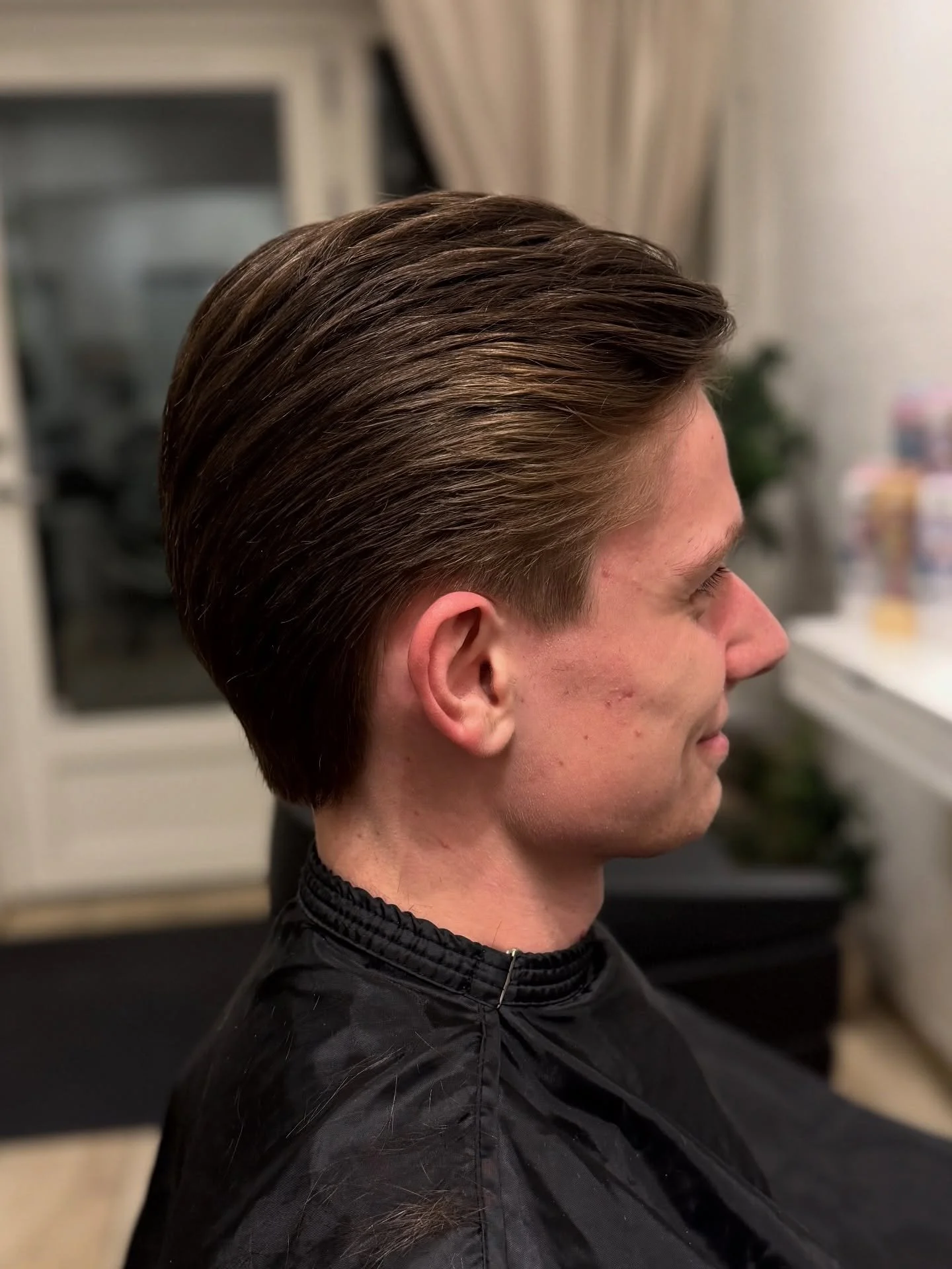 Jeg elsker at klippe herre h&aring;r med l&aelig;ngde😍🔥