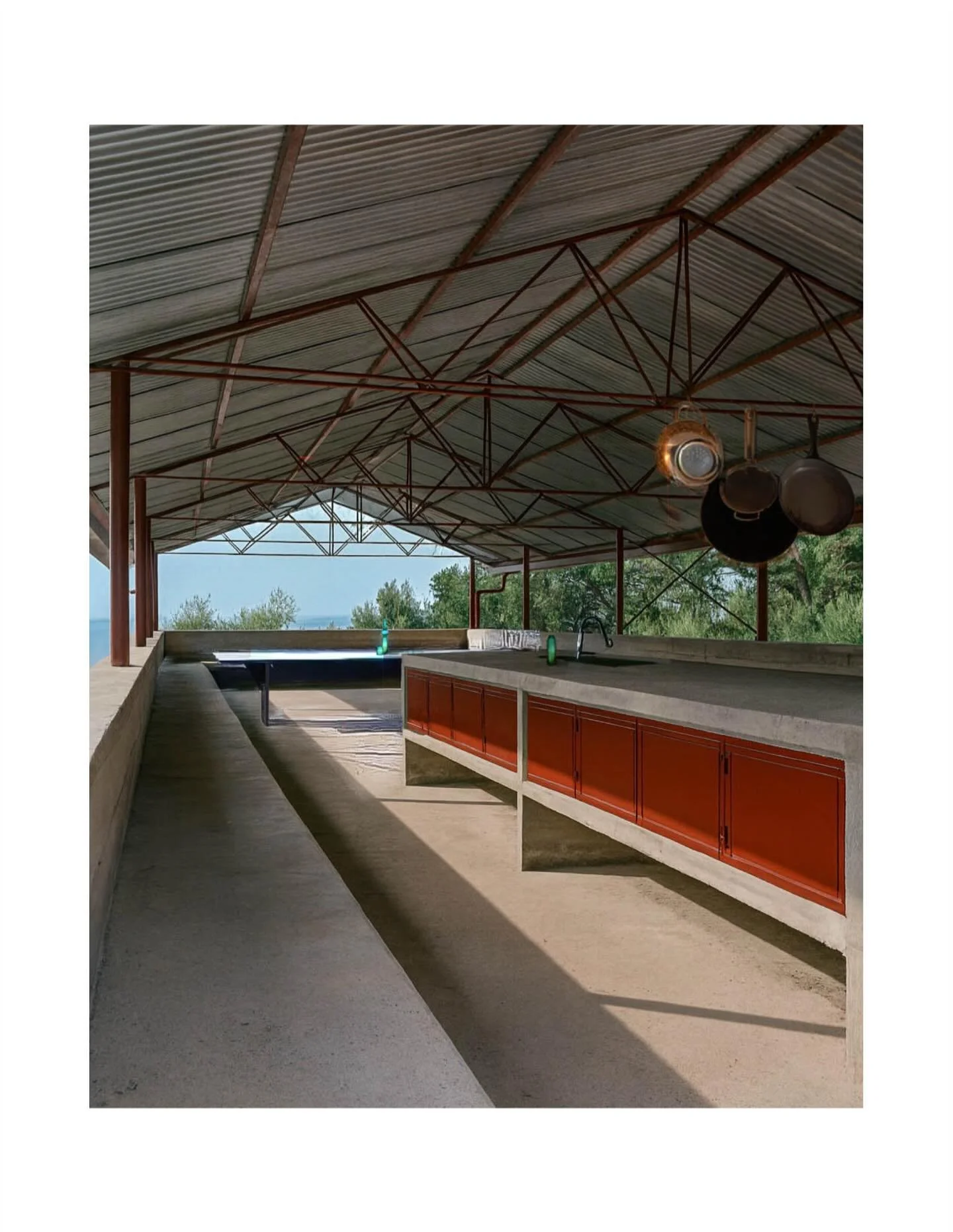 Steel red oxide kitchen fit out underway. Same brilliant local steel fabricator as trusses and table.