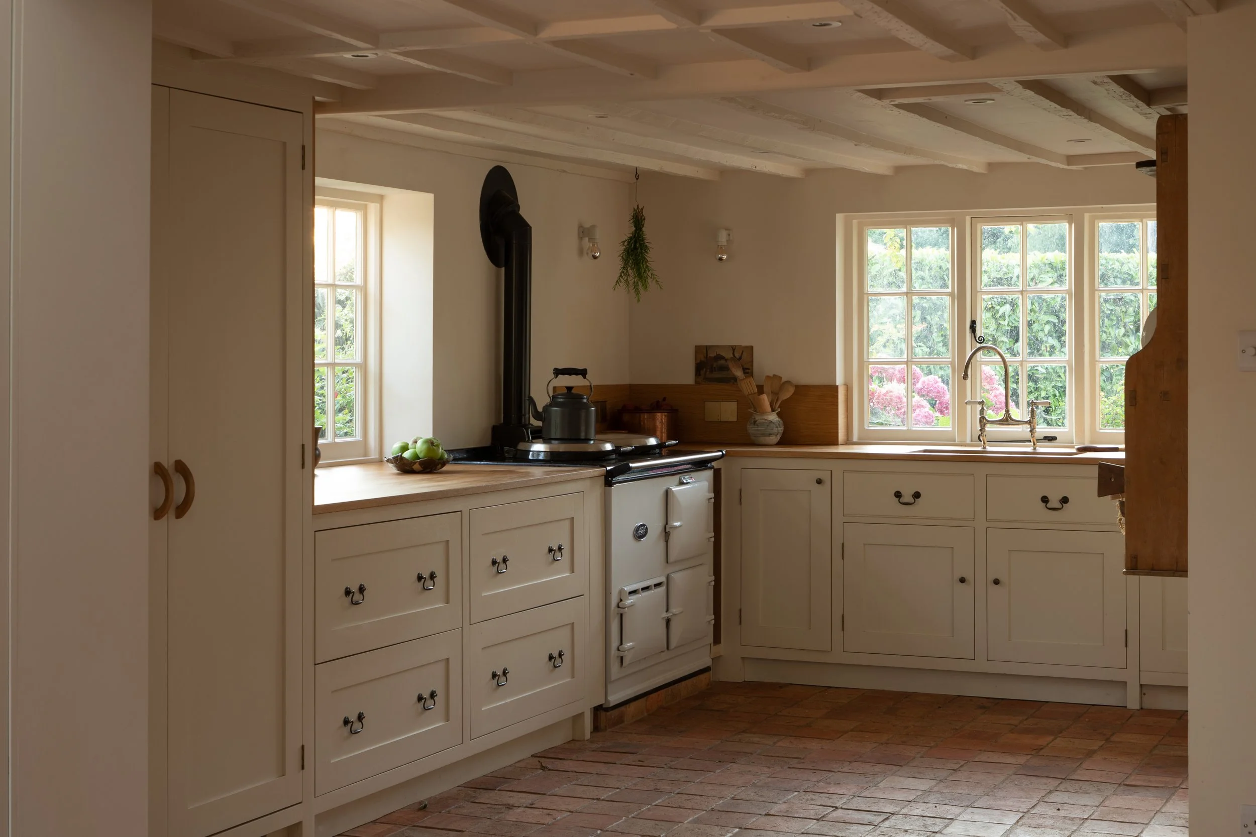 kitchen horizontal 10.jpg