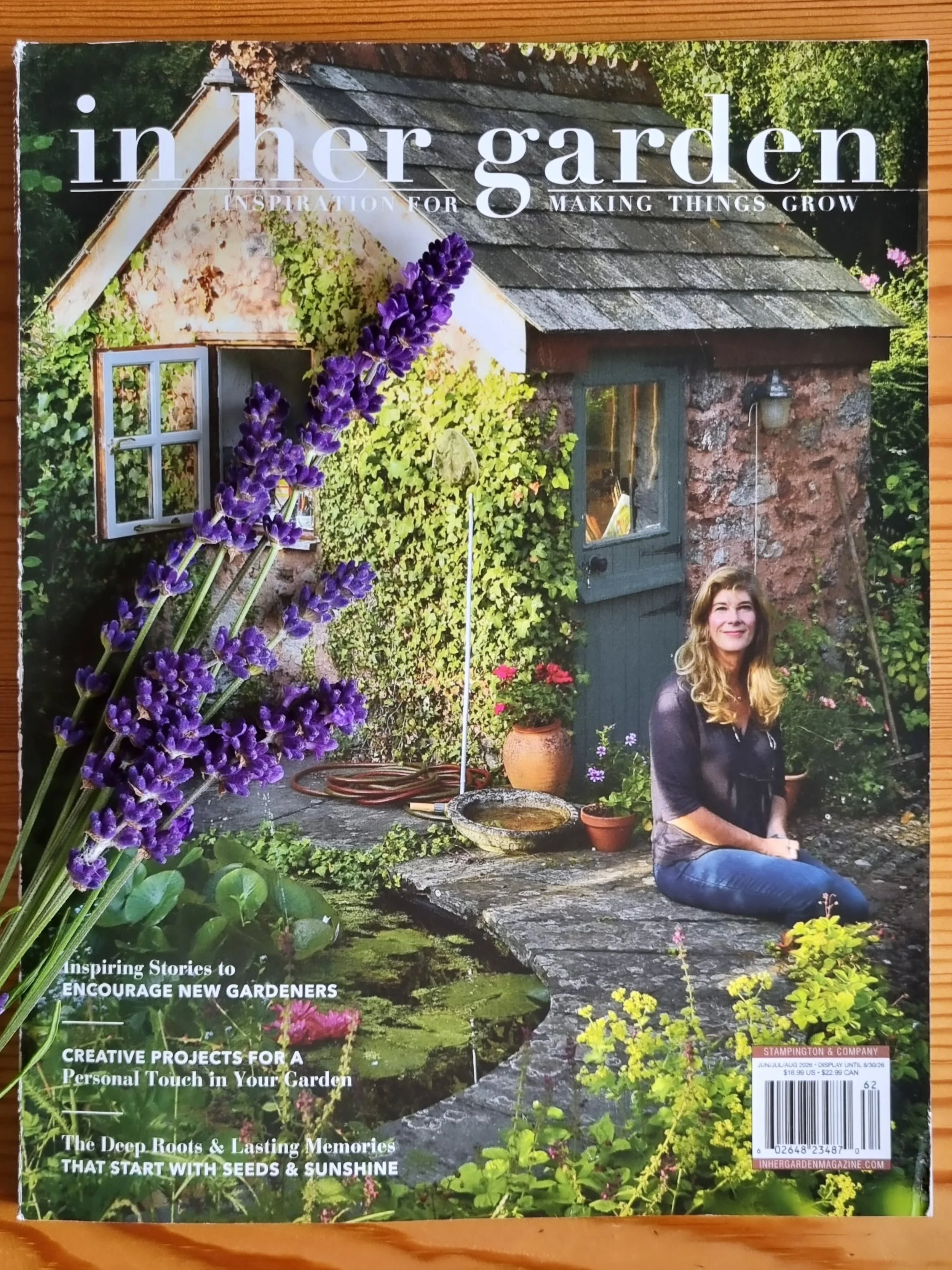 There's something rather surreal about opening a magazine and spotting yourself inside.

I was delighted to discover that images from my branding photoshoot with @katecullenstyle have appeared in the latest issue of @inhergardenmagazine

The images w