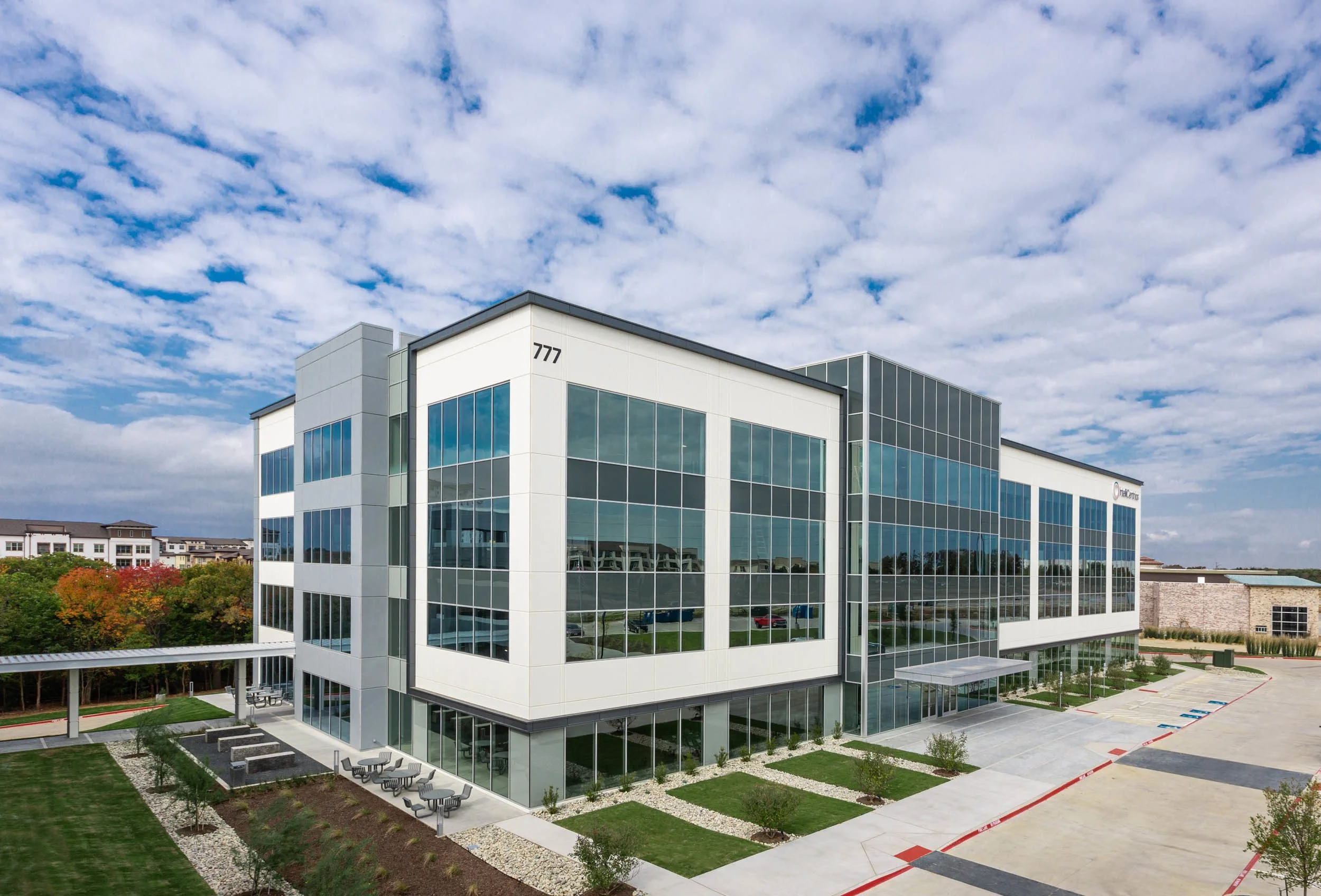 Lakeside- International-Office-Center.jpg