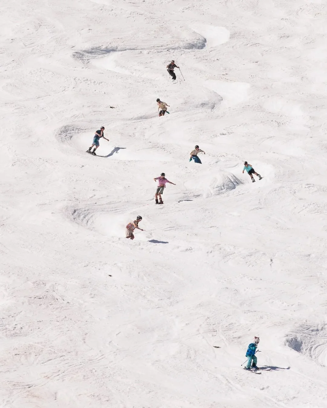 Postcards from Lake Tahoe 📍

Yesterday our luxury buyers headed to Olympic Valley at Palisades Tahoe, a full-on morning on the slopes followed by apr&egrave;s with the Sierra mountains as our backdrop.

Back at The Ritz-Carlton, Lake Tahoe, the even