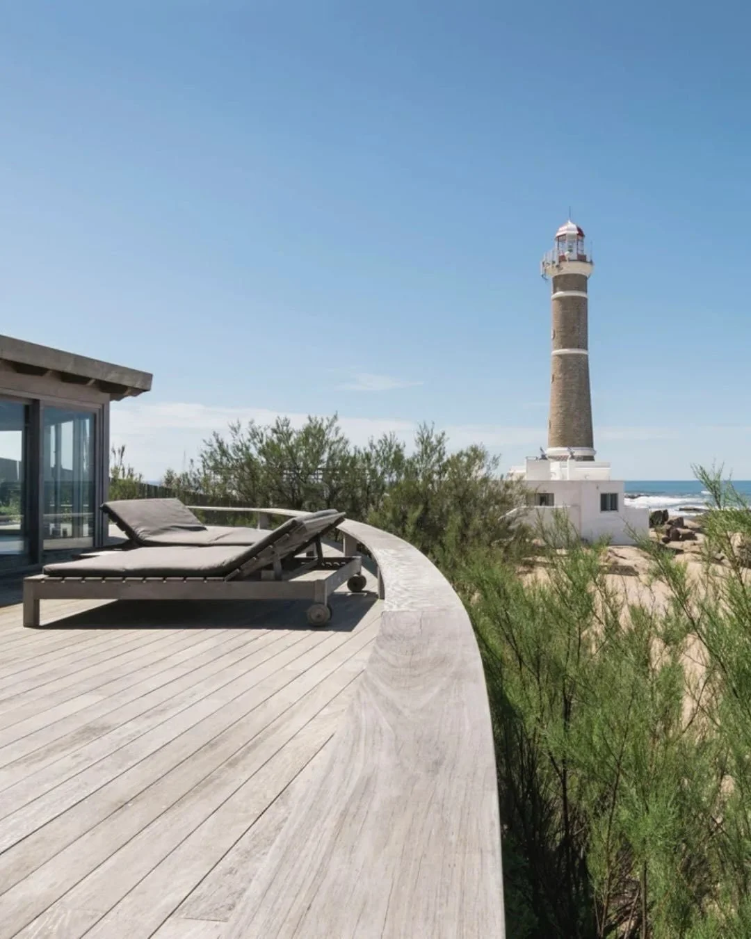 The Connections Community continues to grow, and this month, we are proud to introduce a curated selection of our newest members to highlight the diversity and breadth within the travel industry. 👏

Let us introduce you to Intro - The Concierge Comp