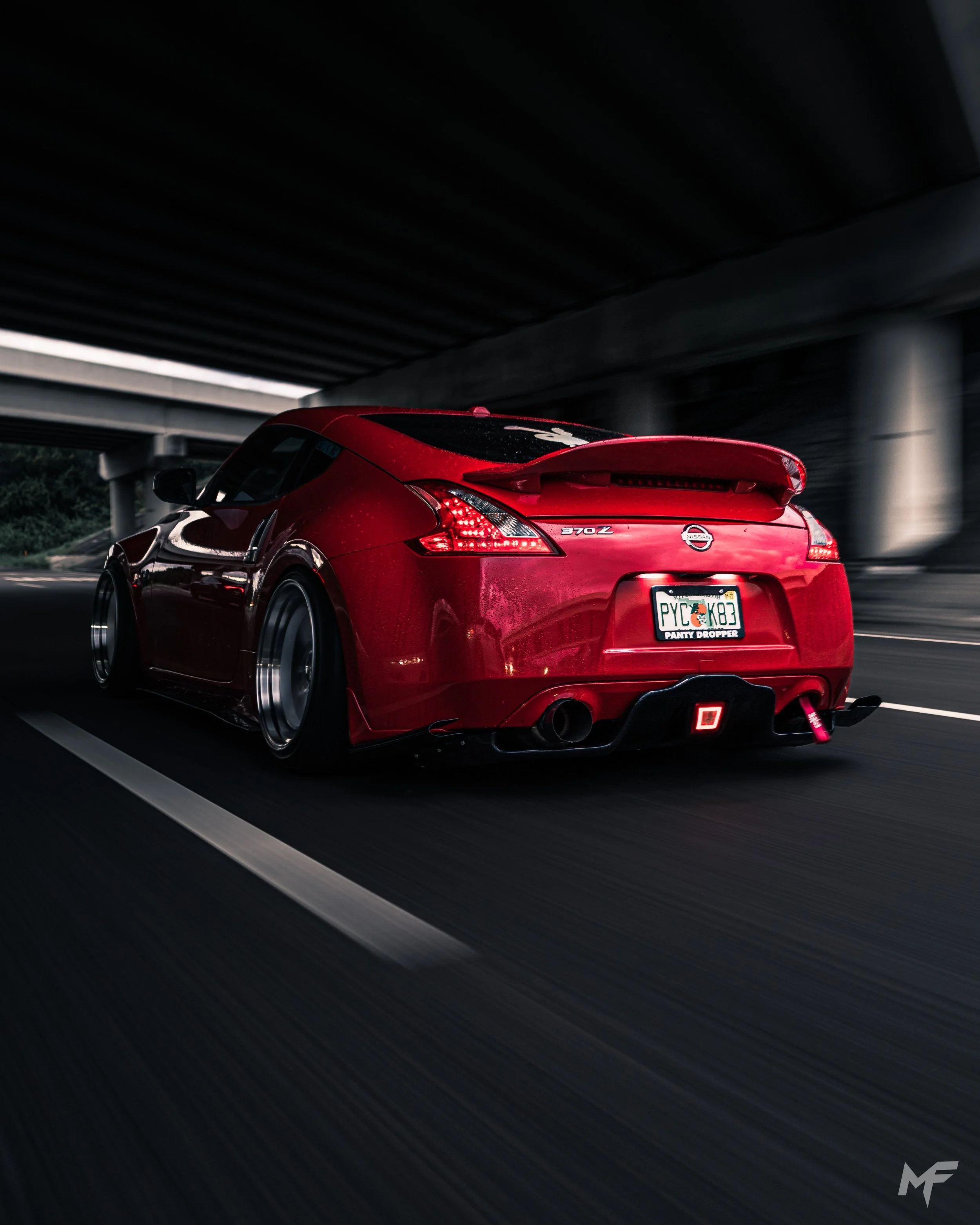 Cherry 370z (2).jpg
