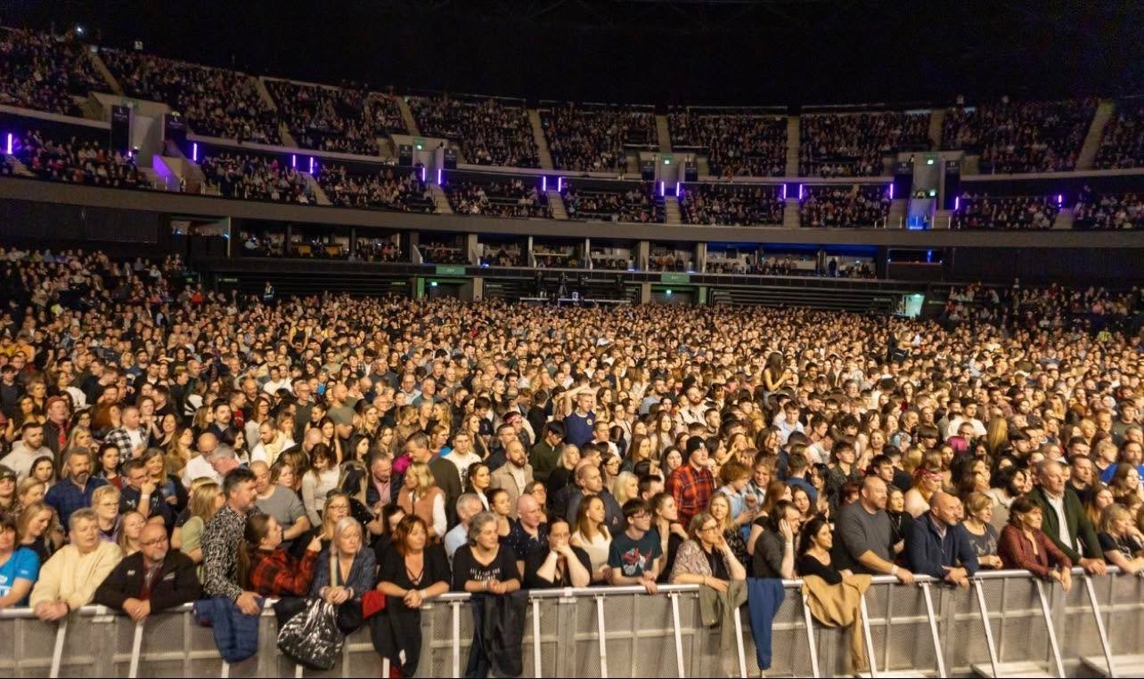 Thank you so much for all the wonderful messages of support after last night&rsquo;s Trad Award win. 🏆 

It just dawned on me that I took this picture from the side of stage one year ago tonight,  and I cannot wait to do it all again next Saturday w