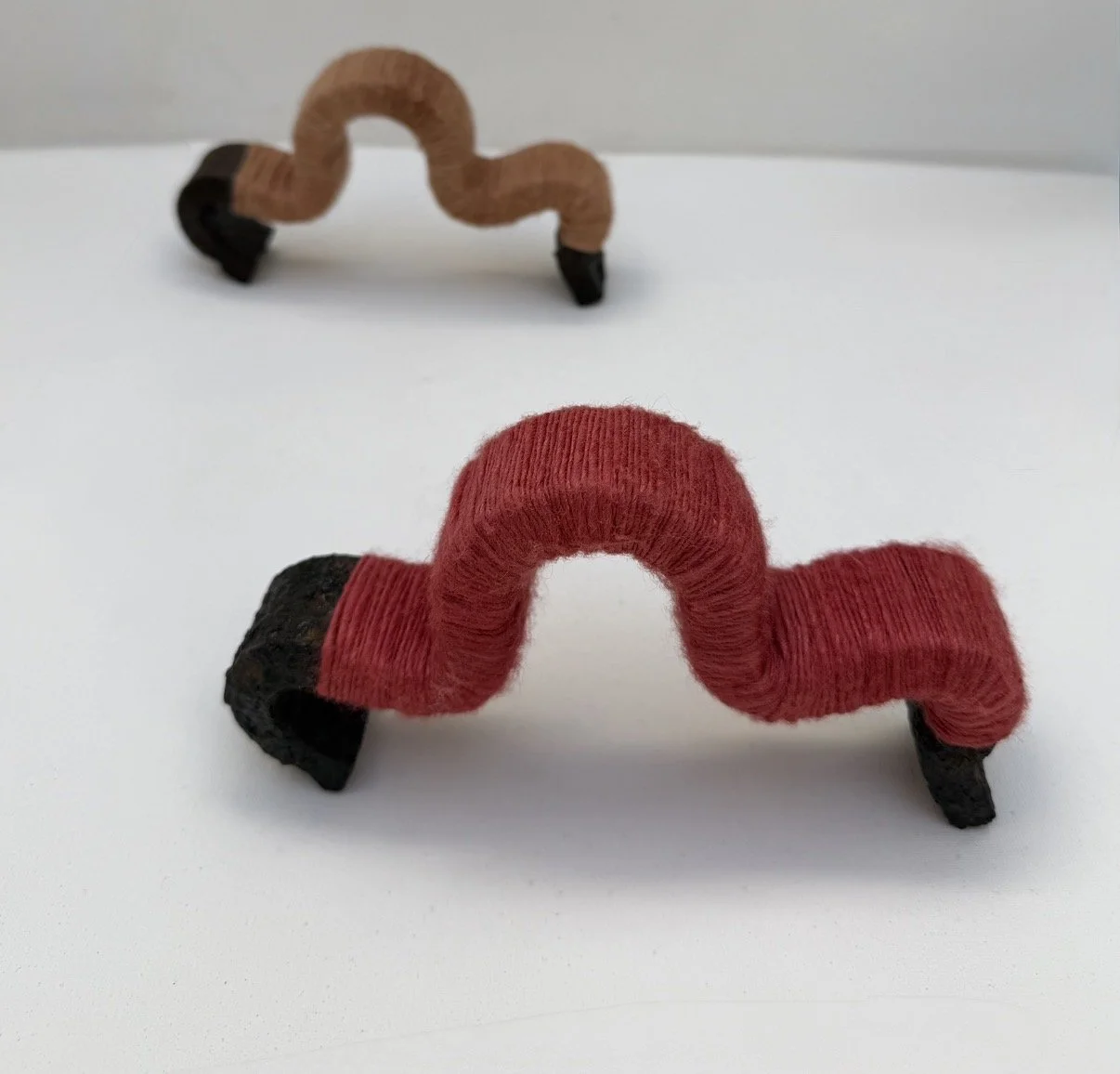 Single Anchor - Madder no.1