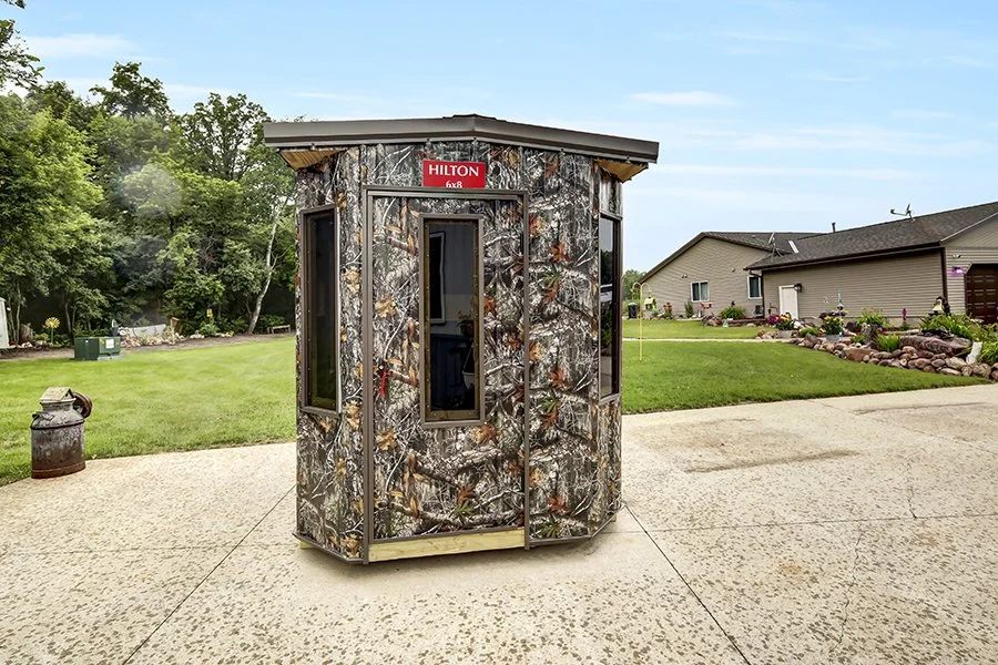 hilton deer stand.jpg