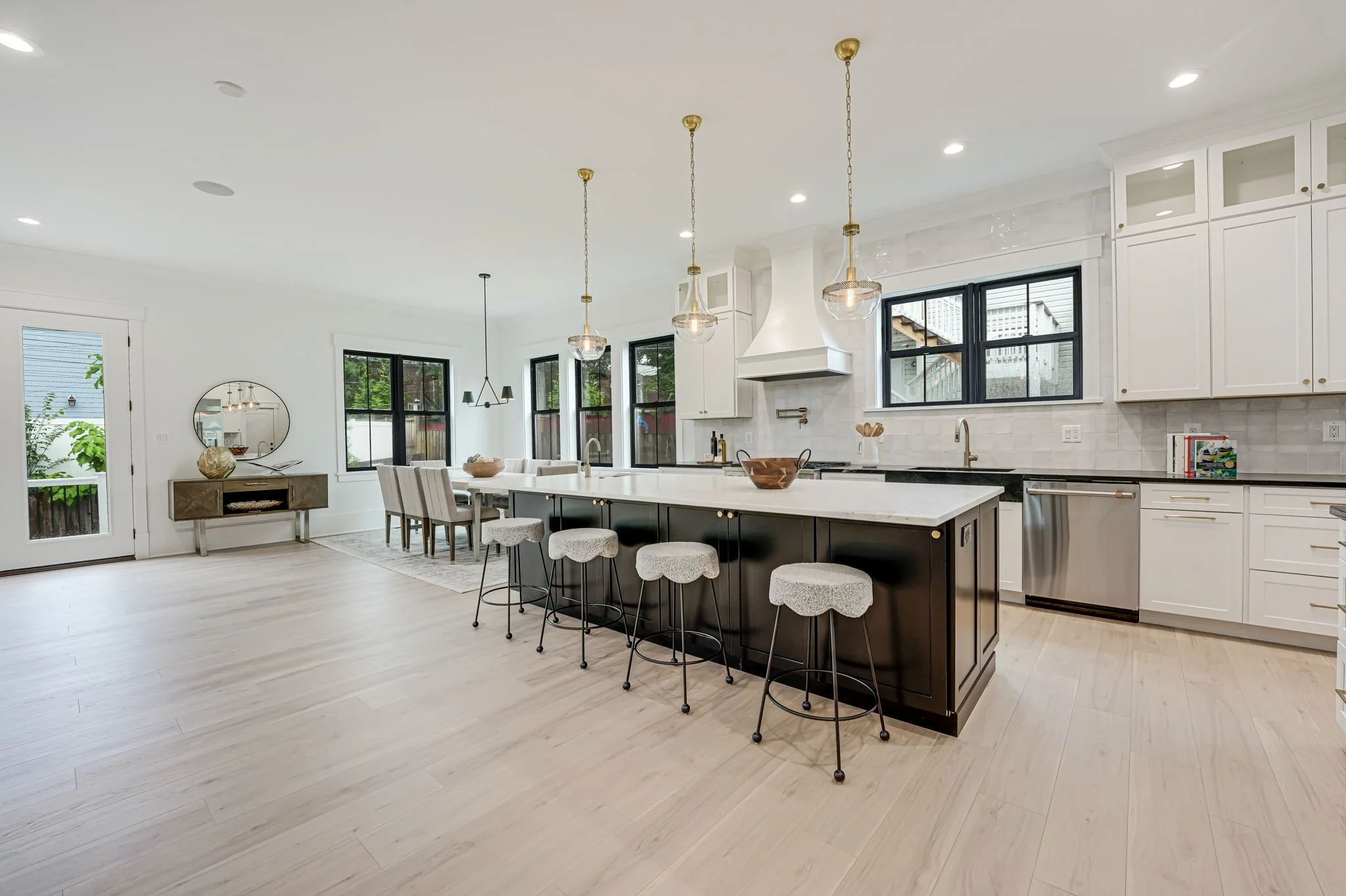 11-web-or-mls-BSM Photos-30430.jpg