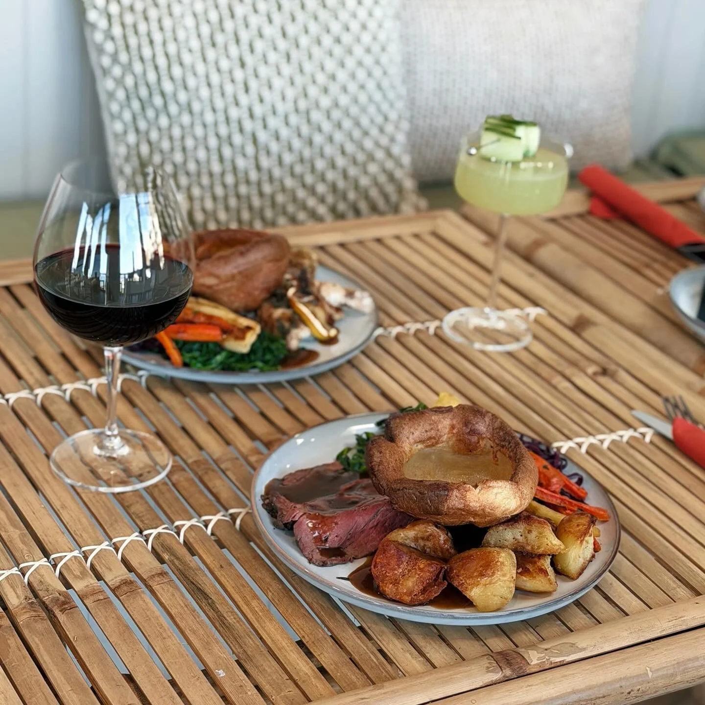 We have some spaces for tomorrow&rsquo;s Sunday roast! 

Using all local suppliers! 

Book www.noarooftop.co.uk

#ramsgate #roast #margate #broadstairs