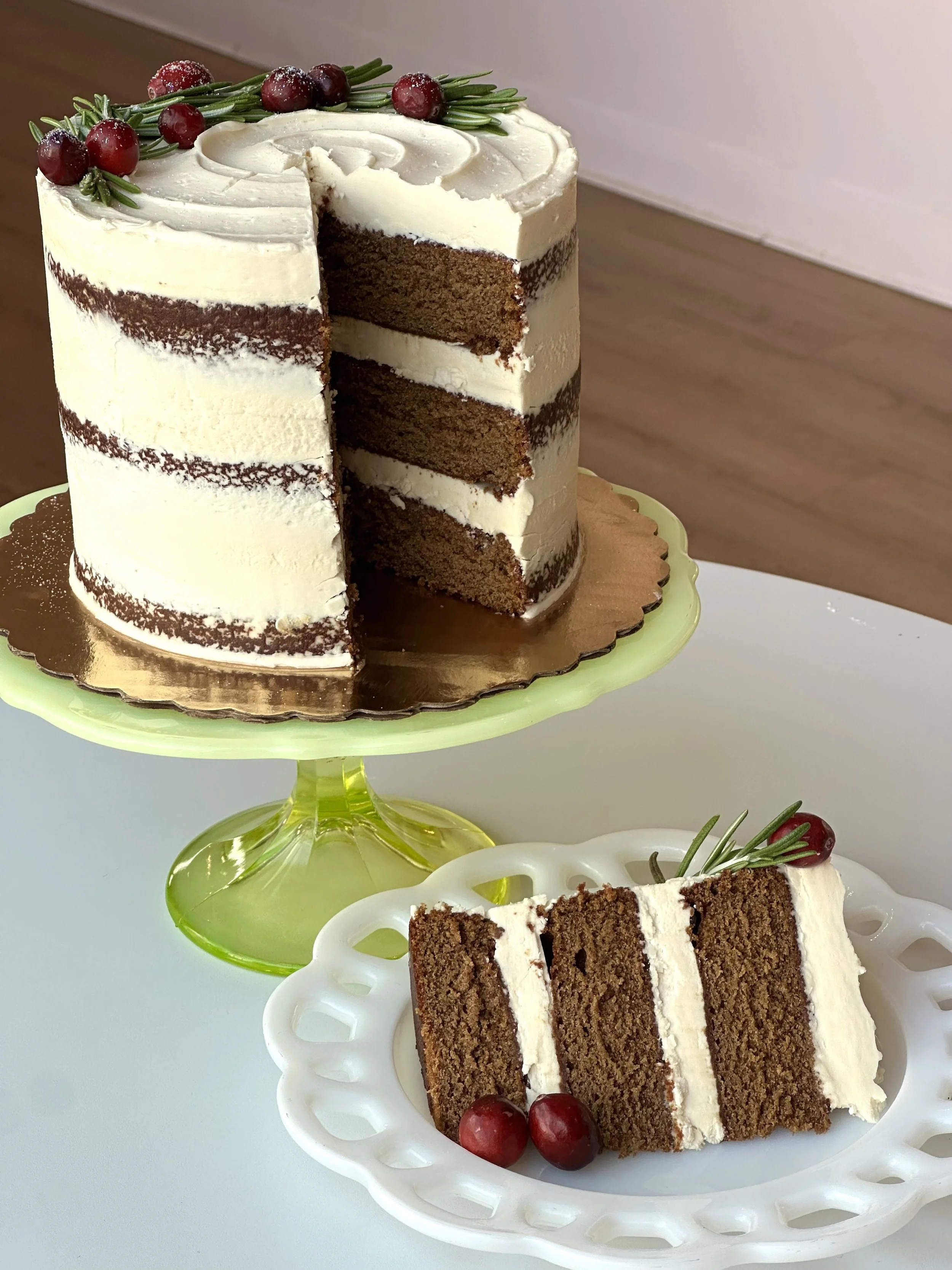 Gingerbread cake-2.jpg