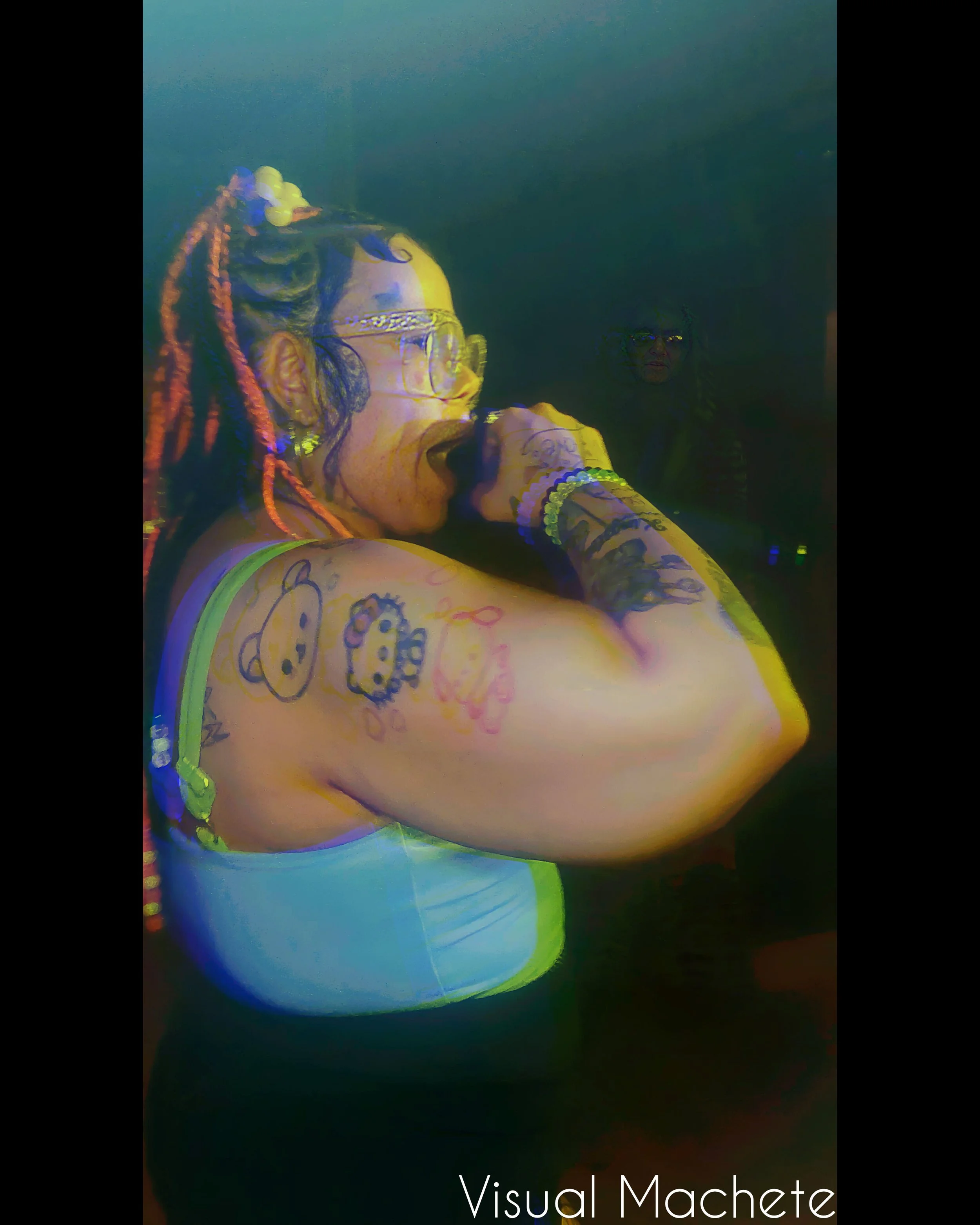 Babii V.Machete10.jpg
