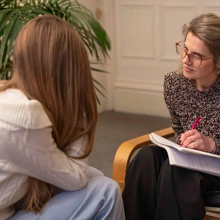 Child inclusive mediation. Give your children and teenagers a voice in family disputes, separation and divorce.